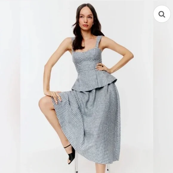 reformation Misty Linen Set - Picture 3 of 9